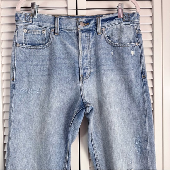 We The Free Free People Regular Mid Rise Blue Jeans Distressed Slouchy Size 29 - Picture 2 of 11